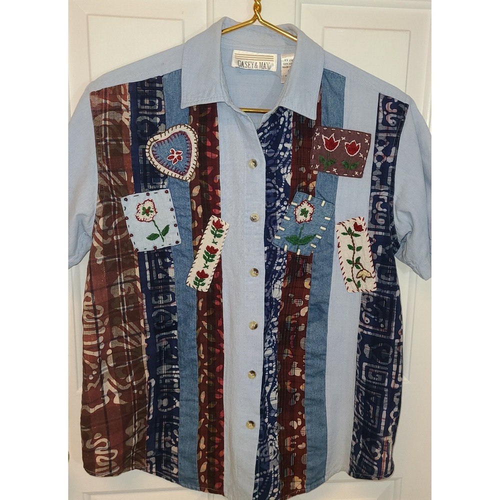 Vtg Casey & Max Women Embroidered Chambray Shirt Grandma Cottage Quilter Sewer M